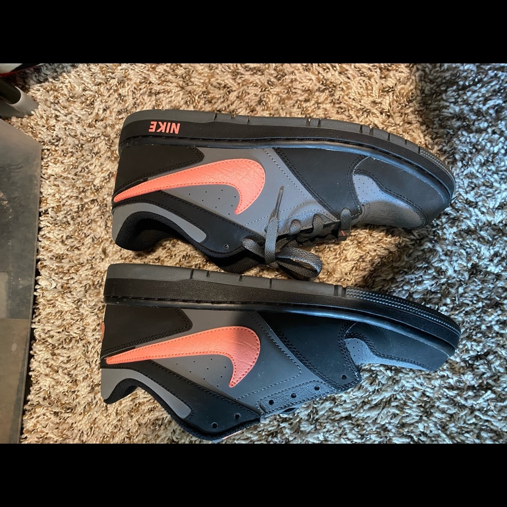 Nike shoes